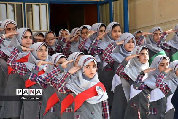 راهپیمایی ۱۳ آبان در گله‌دار فارس