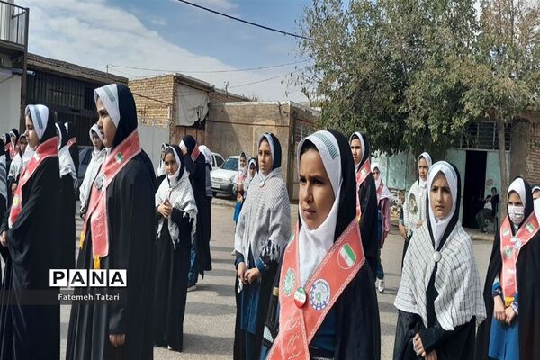 راهپیمایی  یوم الله ۱۳ آبان ماه در شهرستان بام و صفی آباد