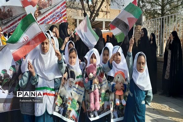 راهپیمایی  یوم الله ۱۳ آبان ماه در شهرستان بام و صفی آباد