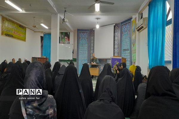 اعزام دانش‌آموزان شهرستان نور به دیار شهدا