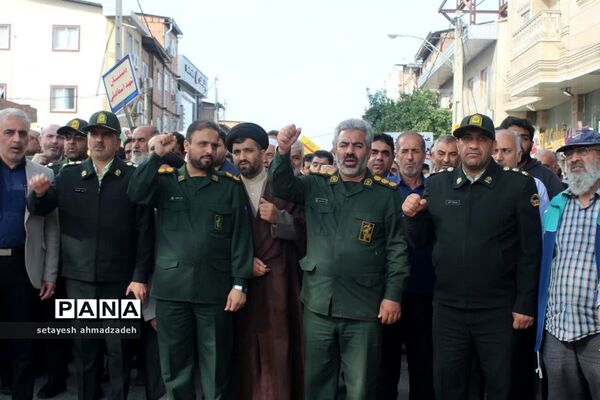 راهپیمایی روز دانش‌آموز در گلوگاه