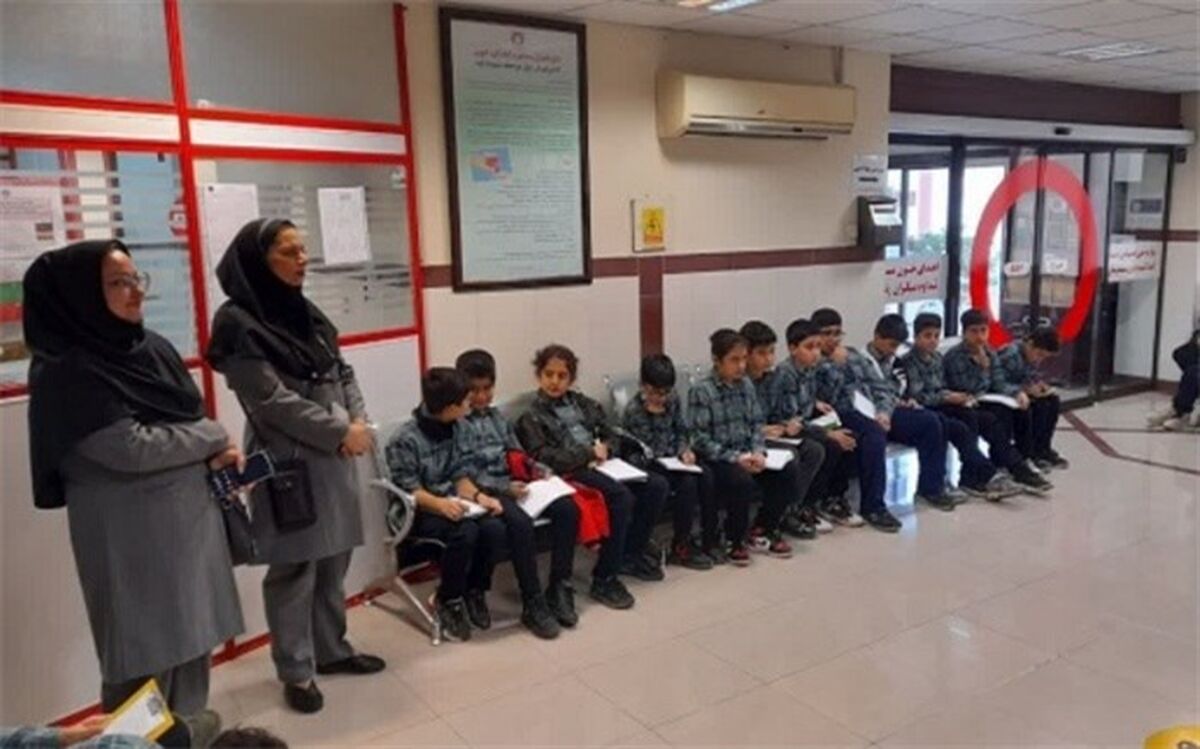 تور بازدید دانش‌آموزان از مراکز اهدای خون سراسر کشور