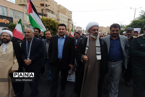 راهپیمایی ۱۳ آبان در شهرستان رباط کریم و شهر جدید پرند