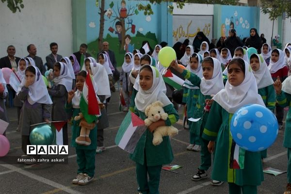 نواختن زنگ استکبارستیزی و پویش فریاد عروسک‌ها در گلوگاه