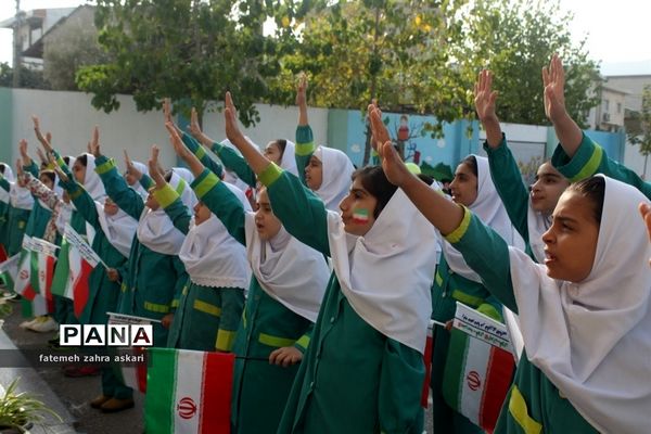 نواختن زنگ استکبارستیزی و پویش فریاد عروسک‌ها در گلوگاه