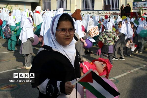 نواختن زنگ استکبارستیزی و پویش فریاد عروسک‌ها در گلوگاه