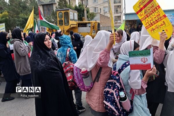 راهپیمایی ۱۳ آبان و روز دانش‌آموز در رودهن