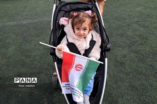 راهپیمایی ۱۳ آبان و روز دانش‌آموز در رودهن