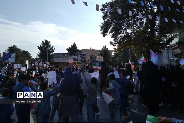 راهپیمایی باشکوه و کم نظیر ۱۳ آبان در شهرستان سبزوار
