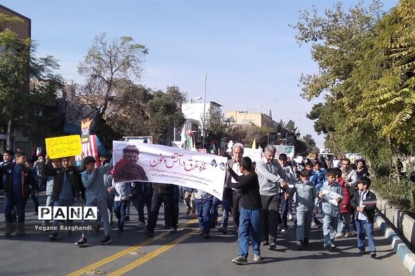 راهپیمایی باشکوه و کم نظیر ۱۳ آبان در شهرستان سبزوار