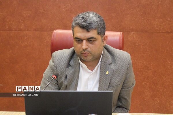 نشست هم‌اندیشی ستاد تعلیم و تربیت شورای عالی انقلاب فرهنگی با حوزه معاونت پرورشی و فرهنگی آموزش و پرورش شهرستان‌های استان تهران