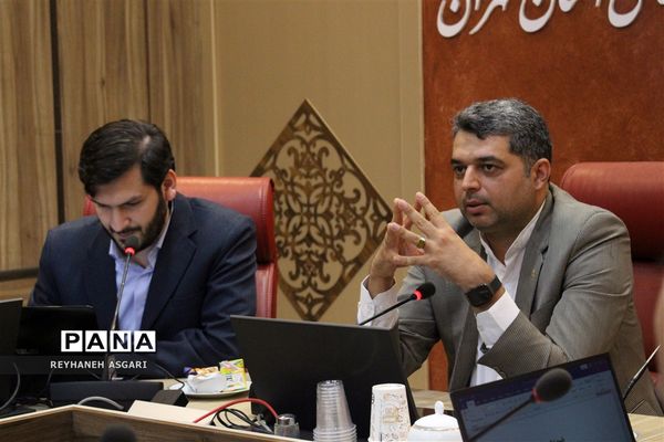 نشست هم‌اندیشی ستاد تعلیم و تربیت شورای عالی انقلاب فرهنگی با حوزه معاونت پرورشی و فرهنگی آموزش و پرورش شهرستان‌های استان تهران