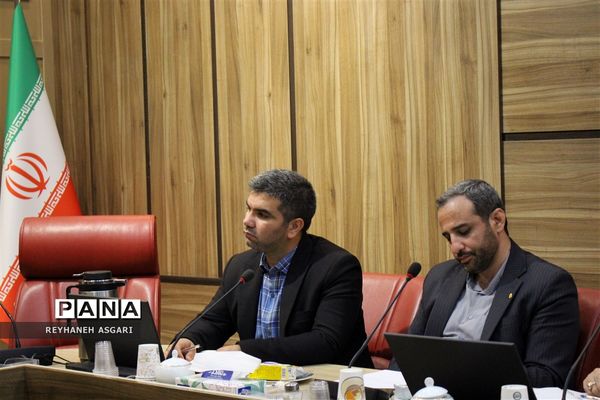 نشست هم‌اندیشی ستاد تعلیم و تربیت شورای عالی انقلاب فرهنگی با حوزه معاونت پرورشی و فرهنگی آموزش و پرورش شهرستان‌های استان تهران