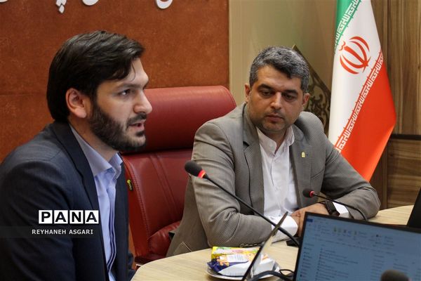 نشست هم‌اندیشی ستاد تعلیم و تربیت شورای عالی انقلاب فرهنگی با حوزه معاونت پرورشی و فرهنگی آموزش و پرورش شهرستان‌های استان تهران