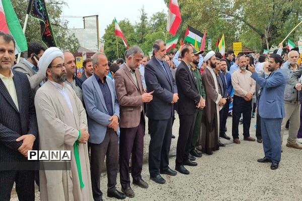 حضور پرشور دانش‌آموزان سلمانشهر در راهپیمایی ۱۳ آبان