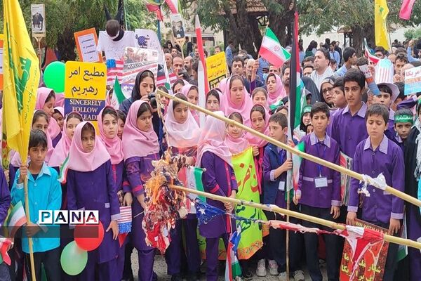 حضور پرشور دانش‌آموزان سلمانشهر در راهپیمایی ۱۳ آبان