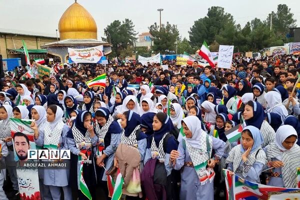 راهپیمایی سیزدهم آبان در فشافویه