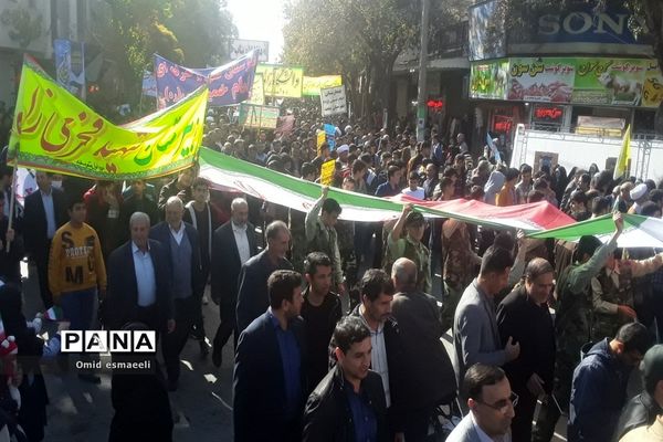 راهپیمایی ۱۳ آبان در بناب