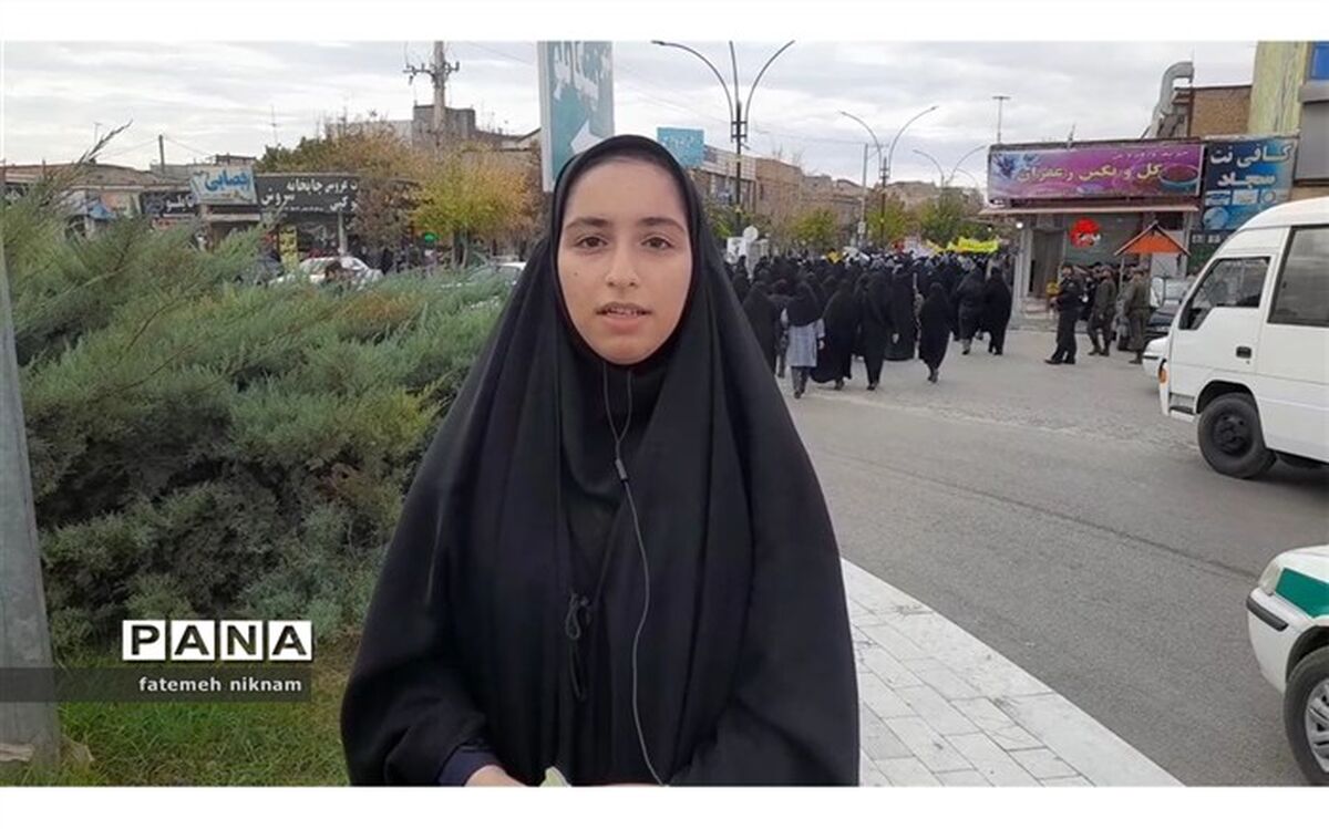 پیام دانش آموز فاروجی با زبان انگلیسی در روز ۱۳ آبان