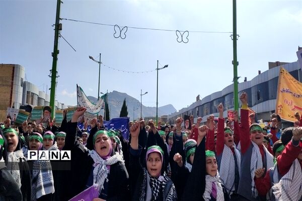راهپیمایی ۱۳ آبان در شهرضا
