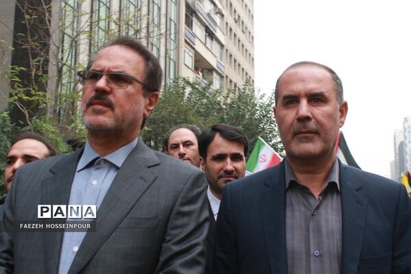 راهپیمایی13 آبان در تهران