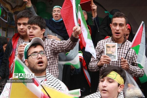 راهپیمایی13 آبان در تهران