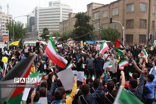 راهپیمایی13 آبان در تهران