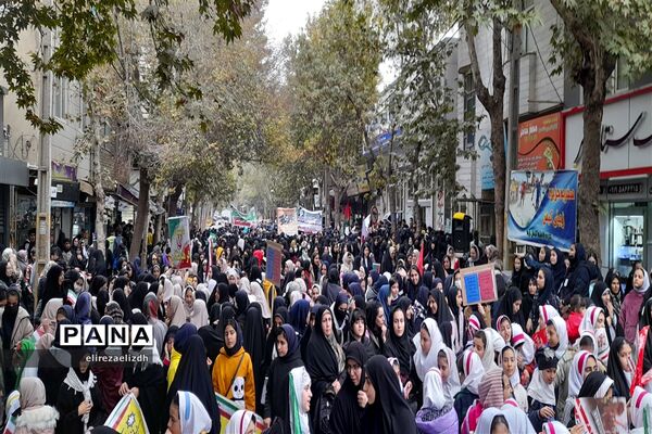 مراسم راهپیمایی یوم الله 13 آبان ماه شهرستان البرز استان قزوین