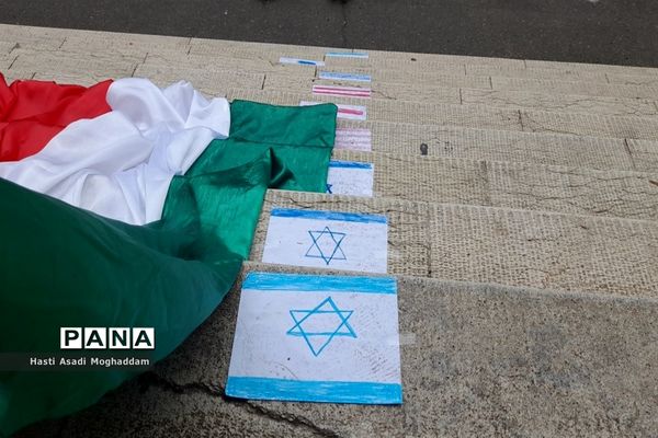 گرامیداشت روز دانش‌آموز در مدارس ملارد