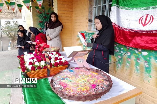 گرامیداشت روز دانش‌آموز در مدارس ملارد