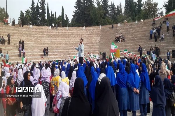 راهپیمایی روز دانش‌آموز در ساری