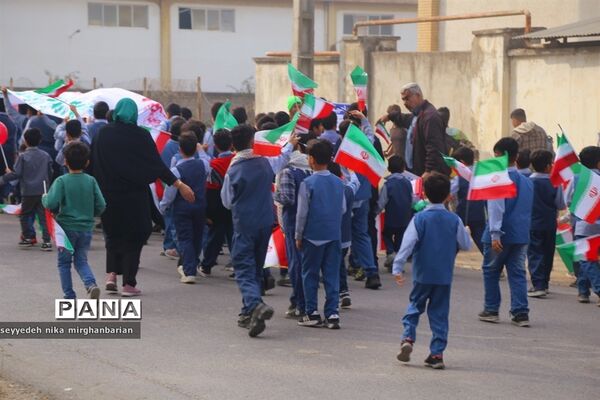 راهپیمایی ۱۳ آبان در سیمرغ
