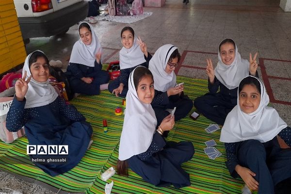 جشن روز دانش‌آموز دردبستان شهید صابری قائمشهر