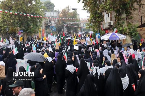 راهپیمایی ۱۳ آبان در شهرستان ورامین