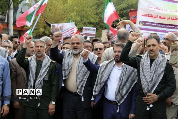 راهپیمایی یوم الله سیزده آبان در شهرستان گنبد کاووس