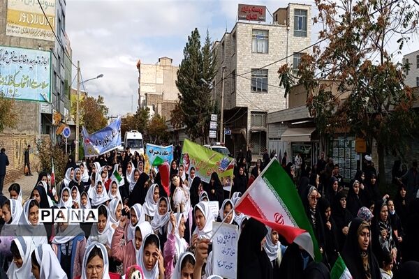 راهپیمایی ۱۳ آبان در خرمدره