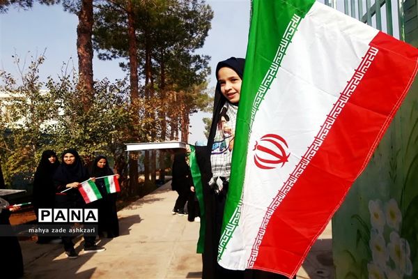 راهپیمایی روز سیزده آبان در شهرستان اشکذر