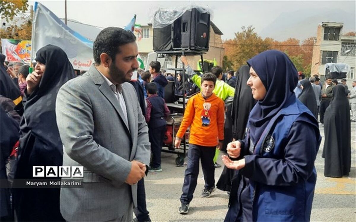 حضور در راهپیمایی ۱۳ آبان وحدت و یکپارچگی ملی را نشان داد