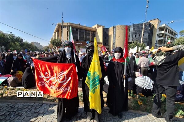راهپیمایی 13 آبان در فارس