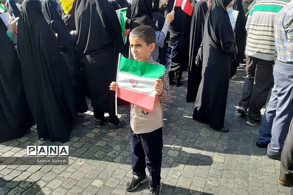 دانش‌آموزان و فرهنگیان بار دیگر در 13 آبان ماه حماسه آفریدند