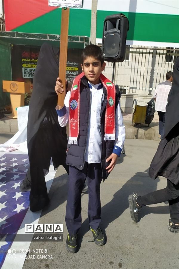 شکوه حضور مردم زاهدان در راهپیمایی یوم الله ۱۳ آبان