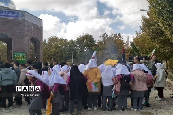 راهپیمایی ۱۳ آبان در شهر تلخاب