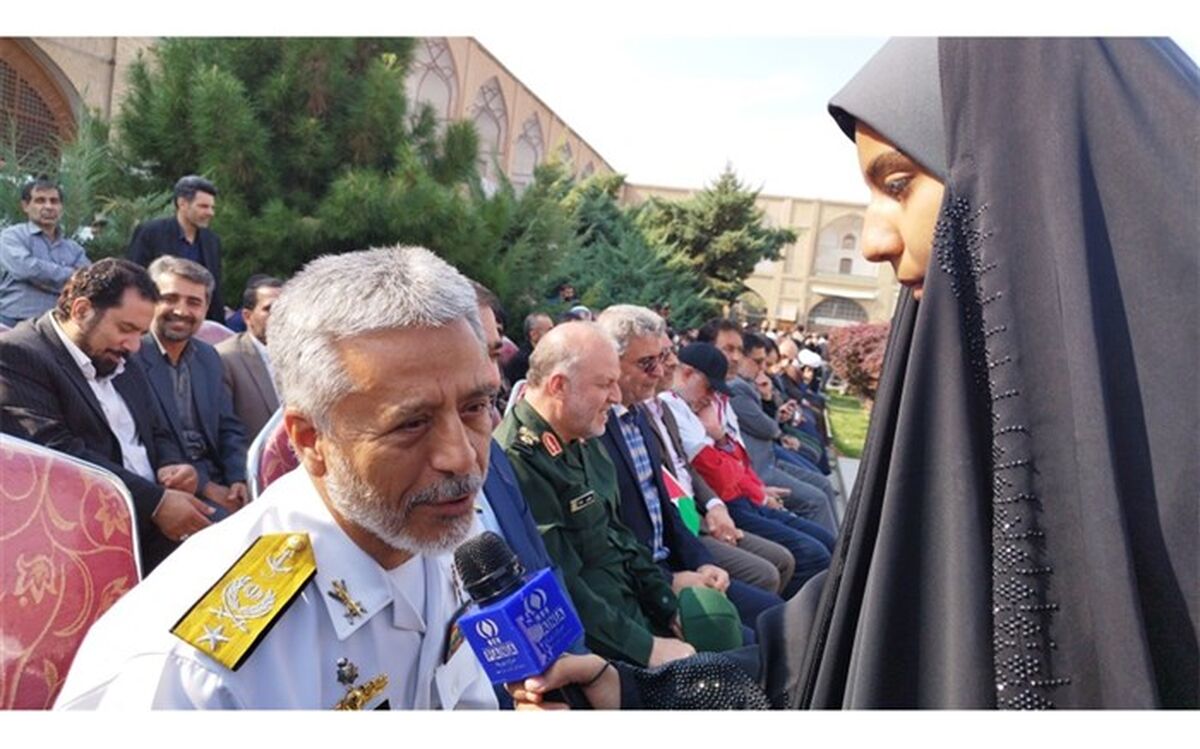 مردم ما  زیر بار ظلم و ستم استکبار  نمی روند و  در راهپیمایی  ضد استکبار ۱۳ آبان شرکت کردند