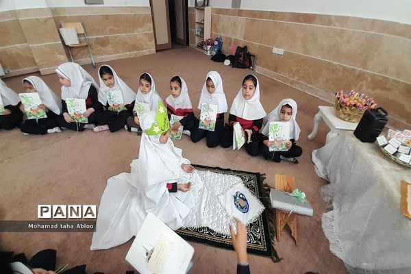 برگزاری جشن قرآن در دبستان حاج قاسم سلیمانی