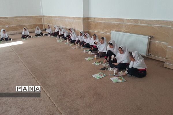 برگزاری جشن قرآن در دبستان حاج قاسم سلیمانی