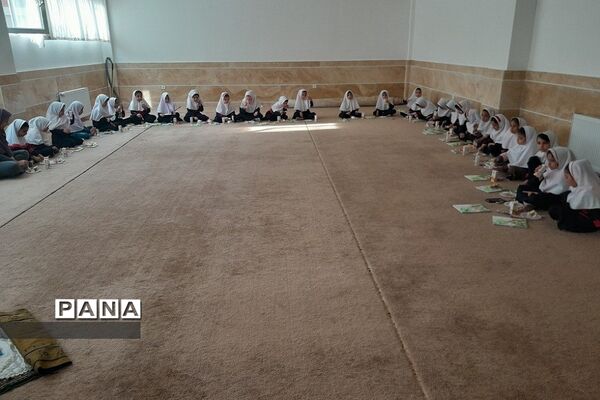 برگزاری جشن قرآن در دبستان حاج قاسم سلیمانی