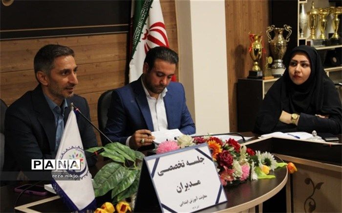 تقرّب و نزدیکی به خداوند از هر دانشی، جایگاه مهم‌تر و شایسته‌تری دارد