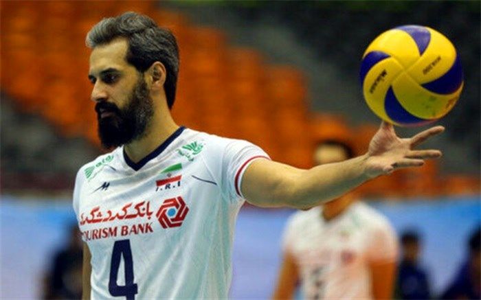 «معروف‌» علاقه‌ای به مربیگری ندارد‌