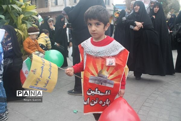خروش طوفانی مردم قم در راهپیمایی روز ملی مبارزه با استکبار جهانی-1