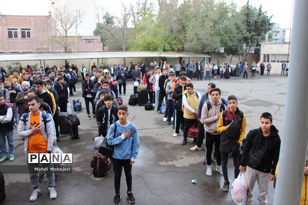 اعزام بیش از ۲۰۰ دانش‌آموز منطقه ۱۶ به اردو راهیان نور